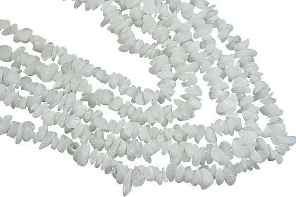 Design 8921: white snow quartz chipped necklaces