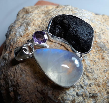 Design 22161: black,purple,white moonstone pendants