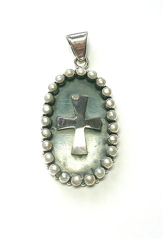 Design 5597: white pearl christian, cross pendants