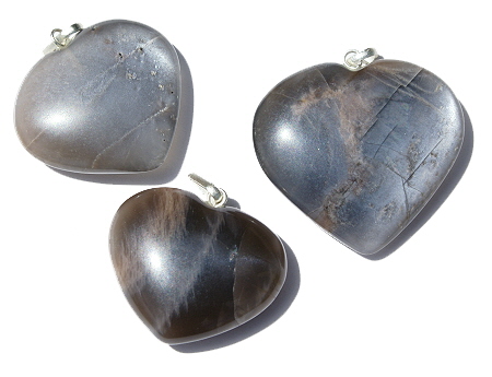Design 7272: gray moonstone heart pendants