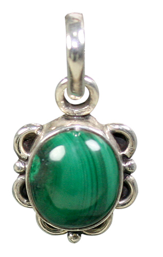 Design 8814: Green malachite pendants
