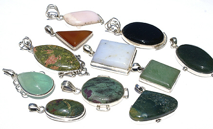 Design 898: multi-color bulk lots pendants