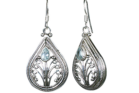 Design 10073: blue aquamarine estate earrings