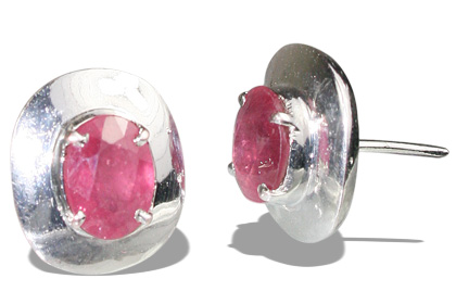Design 10606: pink ruby earrings