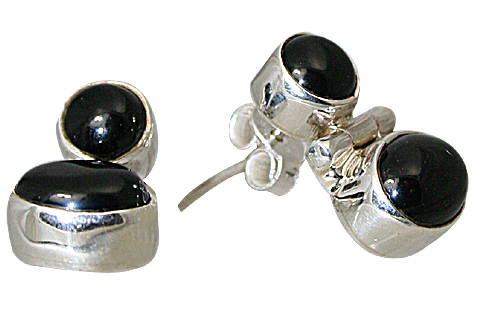 Design 10785: black onyx earrings