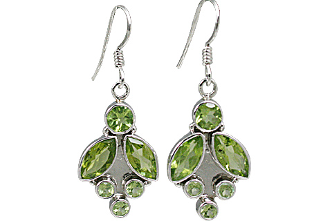 Design 11241: green peridot earrings