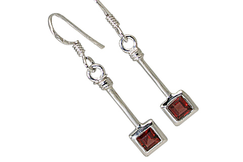 Design 11306: red garnet earrings