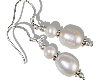 Design 11886: white pearl earrings