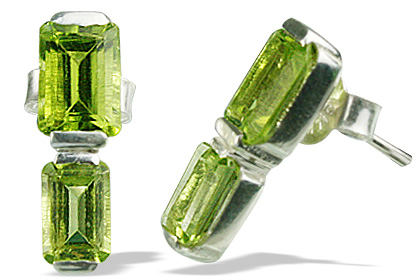Design 12856: green peridot contemporary earrings
