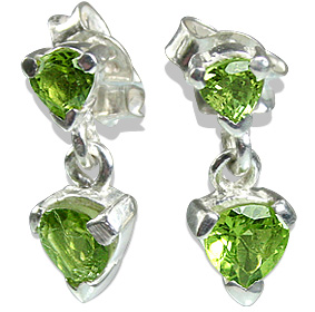 Design 12864: green peridot post earrings