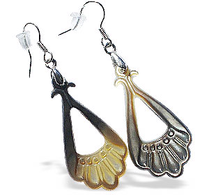 Design 15062: multi-color shell earrings