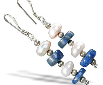 Design 15197: blue,white pearl earrings