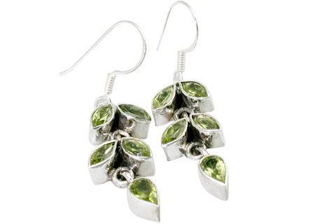 Design 9362: Green peridot earrings