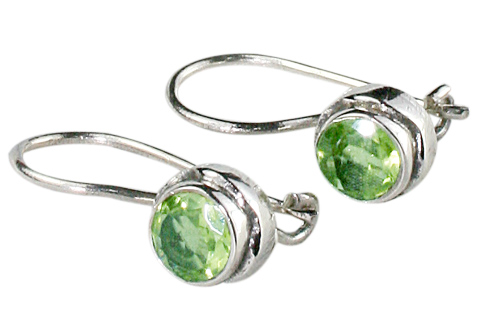 Design 9376: green peridot earrings