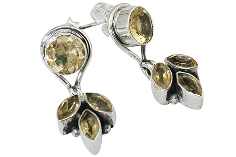 Design 9439: yellow citrine post earrings