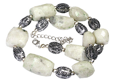 Design 11934: white howlite chunky, ethnic necklaces