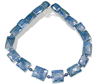 Design 12764: blue lapis lazuli chunky necklaces