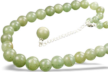 Design 14865: green aventurine necklaces