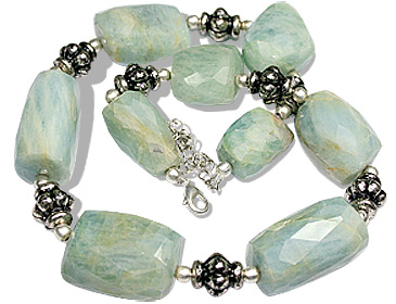 Design 9689: Green aquamarine choker, chunky, ethnic, tumbled necklaces