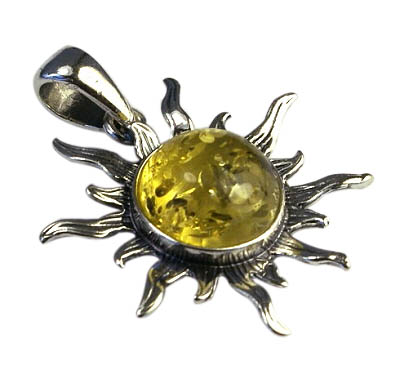 Design 11009: green,yellow amber star pendants