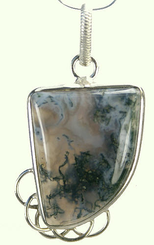 Design 9253: green,white moss agate pendants