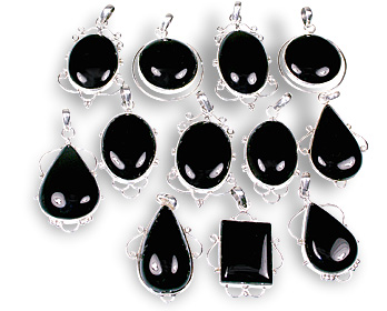 Design 9893: black onyx pendants
