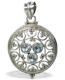 Design 9995: blue aquamarine pendants
