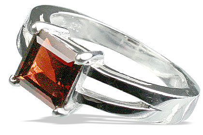 Design 13090: red garnet brides-maids rings