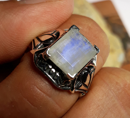 Design 22137: blue,white moonstone rings