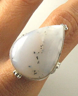 Design 7259: black,white dendrite opal drop rings