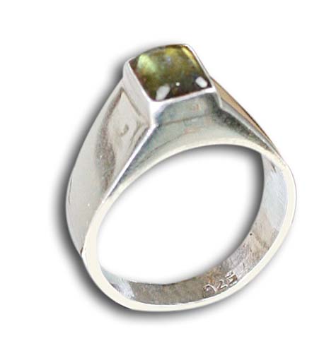 Design 8542: green labradorite rings