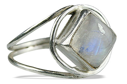 Design 8624: white moonstone staff-picks rings