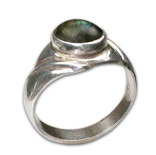 Design 8667: Green labradorite rings
