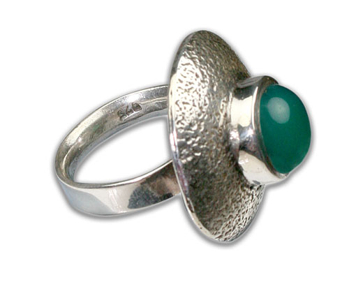 Design 8695: Green onyx rings