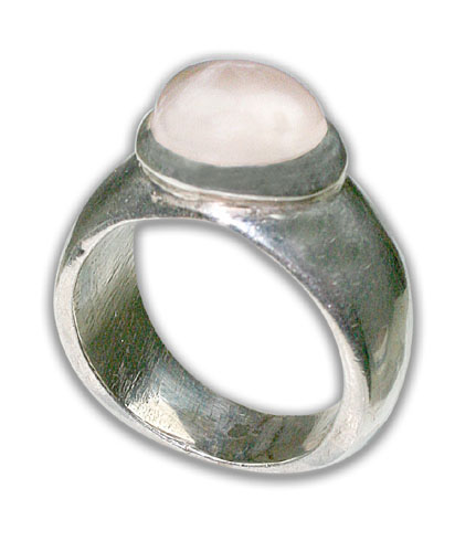 Design 8732: White moonstone rings