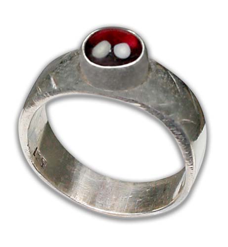 Design 8801: red garnet rings