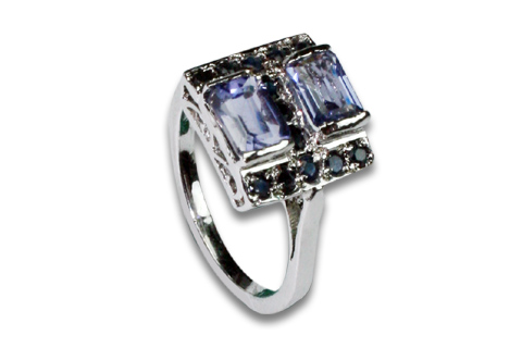 Design 8969: Blue iolite solitaire rings